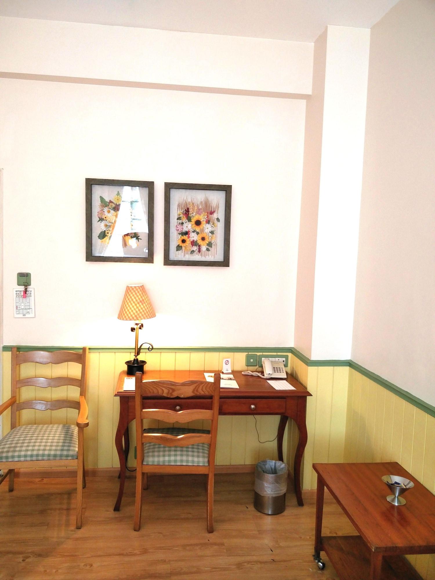 The Gordon House Hotel, Colaba Mumbai Ngoại thất bức ảnh